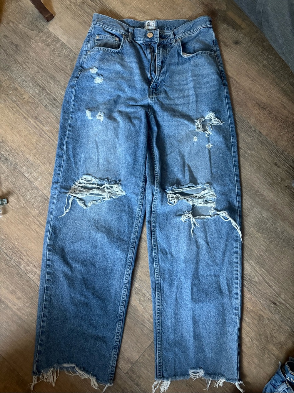 BDG women’s Distressed Blue Ripped Jeans